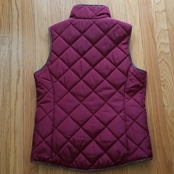 Quilted Zip Up Vest, Dark Red - Picture 3 of 7